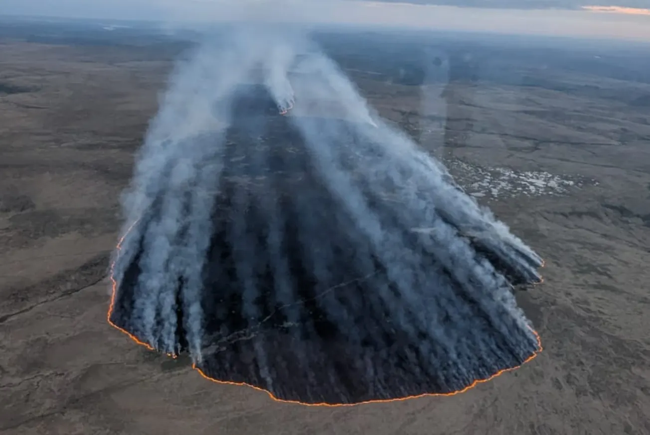 Major Dartmoor wildfire spreads 3km as fire crews battle remote blaze