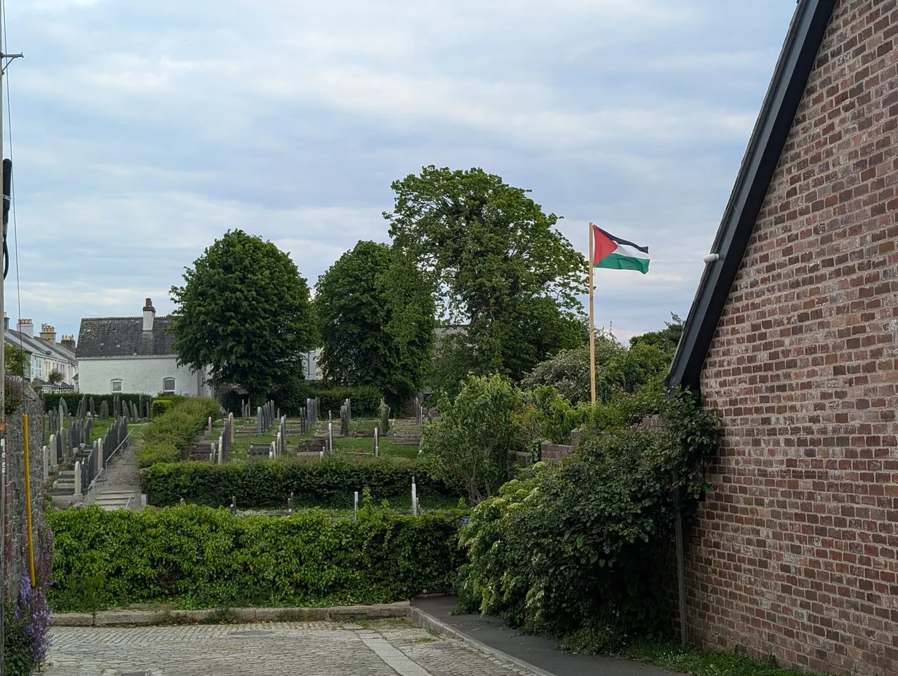 Outrage as Palestine flag flown over Jewish cemetery in Plymouth