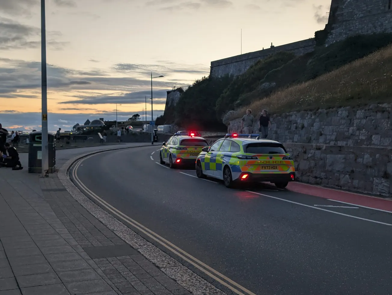 Child taken to hospital after bike accident sparks police response on Plymouth Hoe