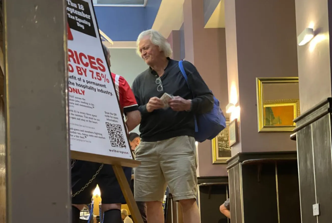 Multi-millionaire Wetherspoons owner Tim Martin spotted on visit to Plymouth Barbican pub