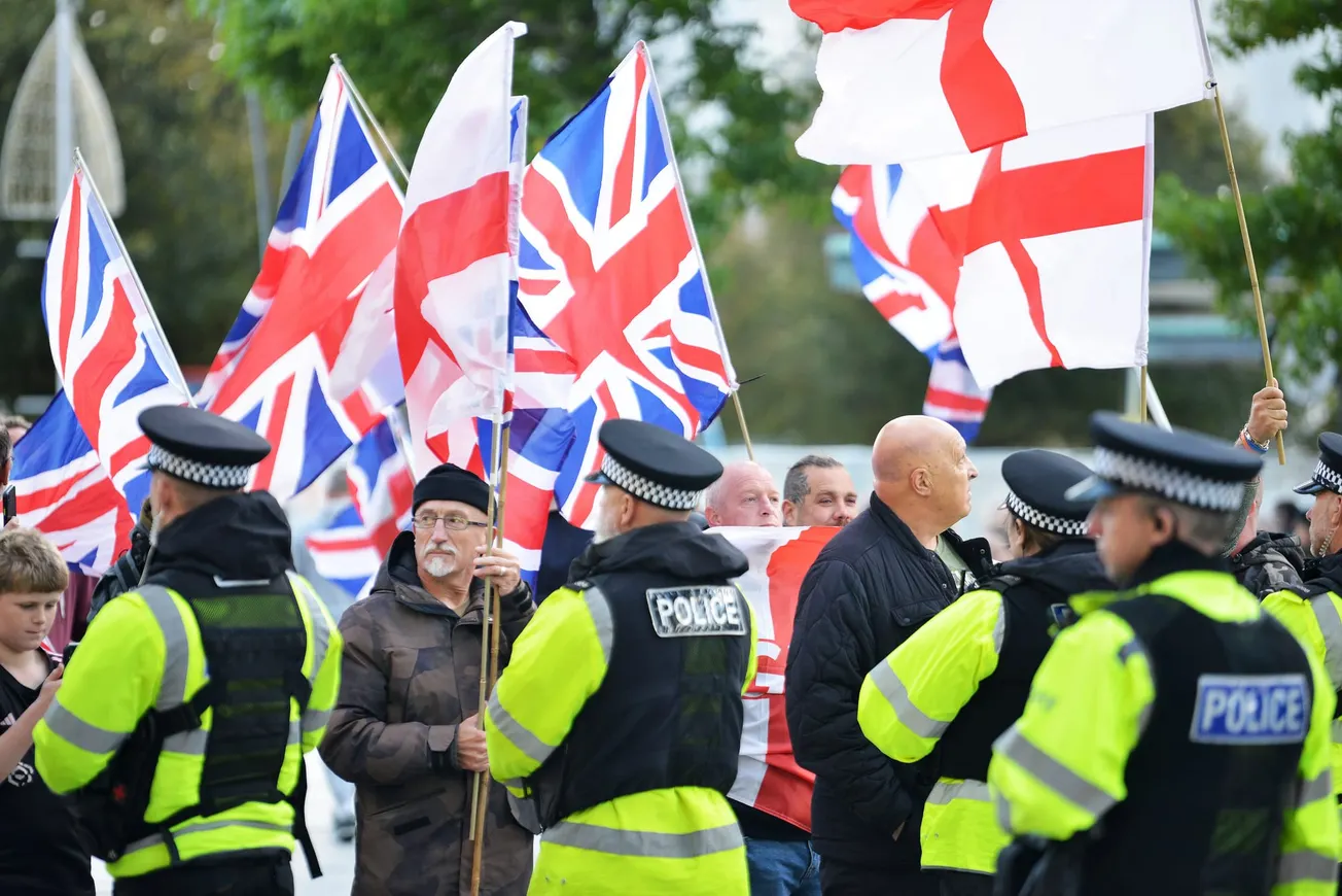 Rival protests face off in Plymouth city centre as police flood streets