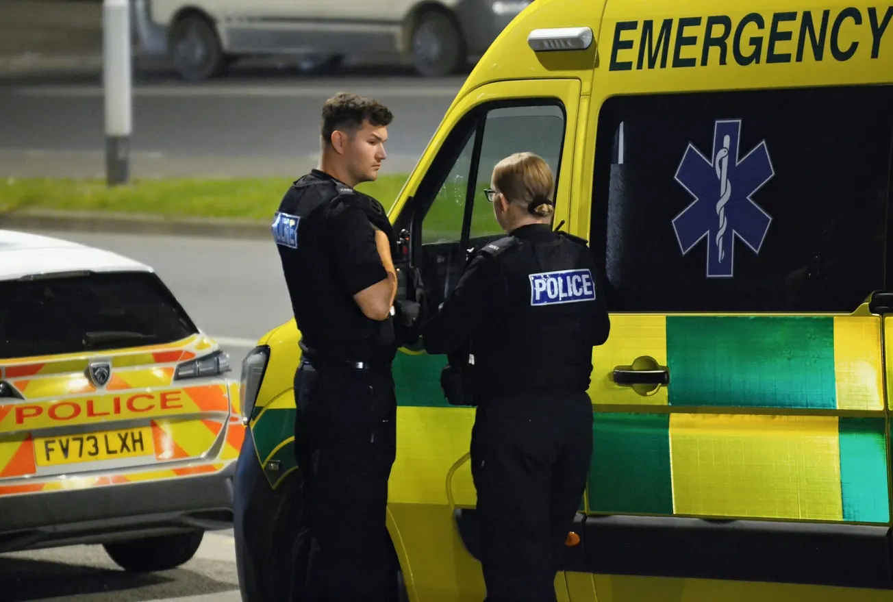 Heroic emergency crews rush to save young girl from Plymouth bridge