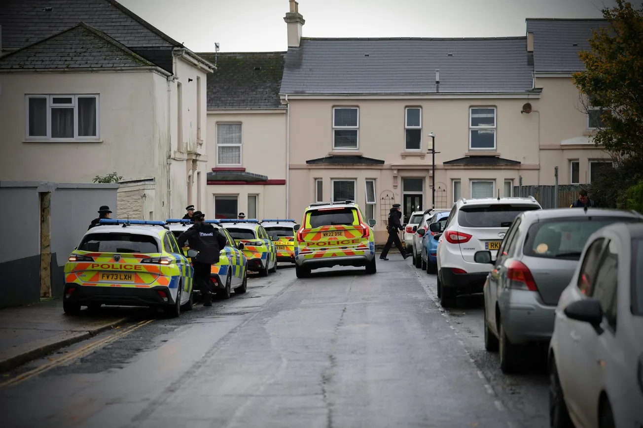 Armed police swarm Plymouth street after man 'stabbed in the ribs'