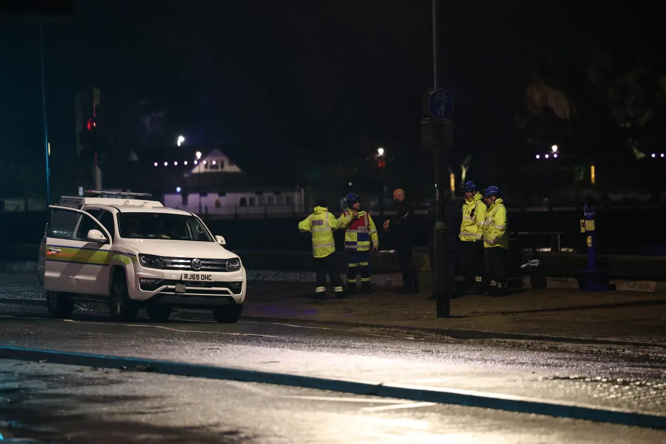 Plymouth Royal Navy bomb disposal team rush to Torquay after Storm Ingrid