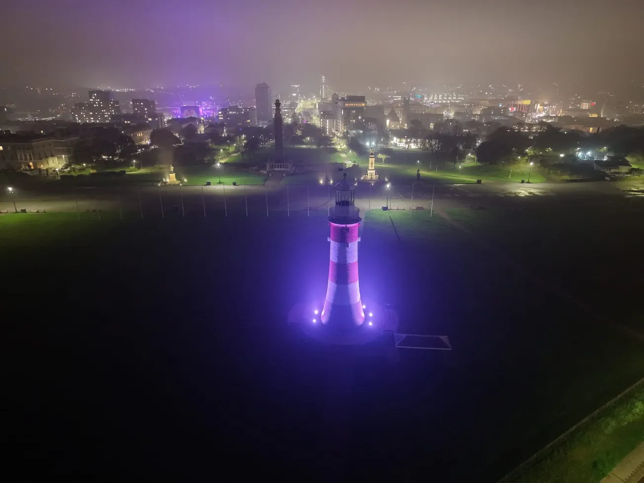 Plymouth City Council failure leaves Smeaton’s Tower wrong colour on COVID day