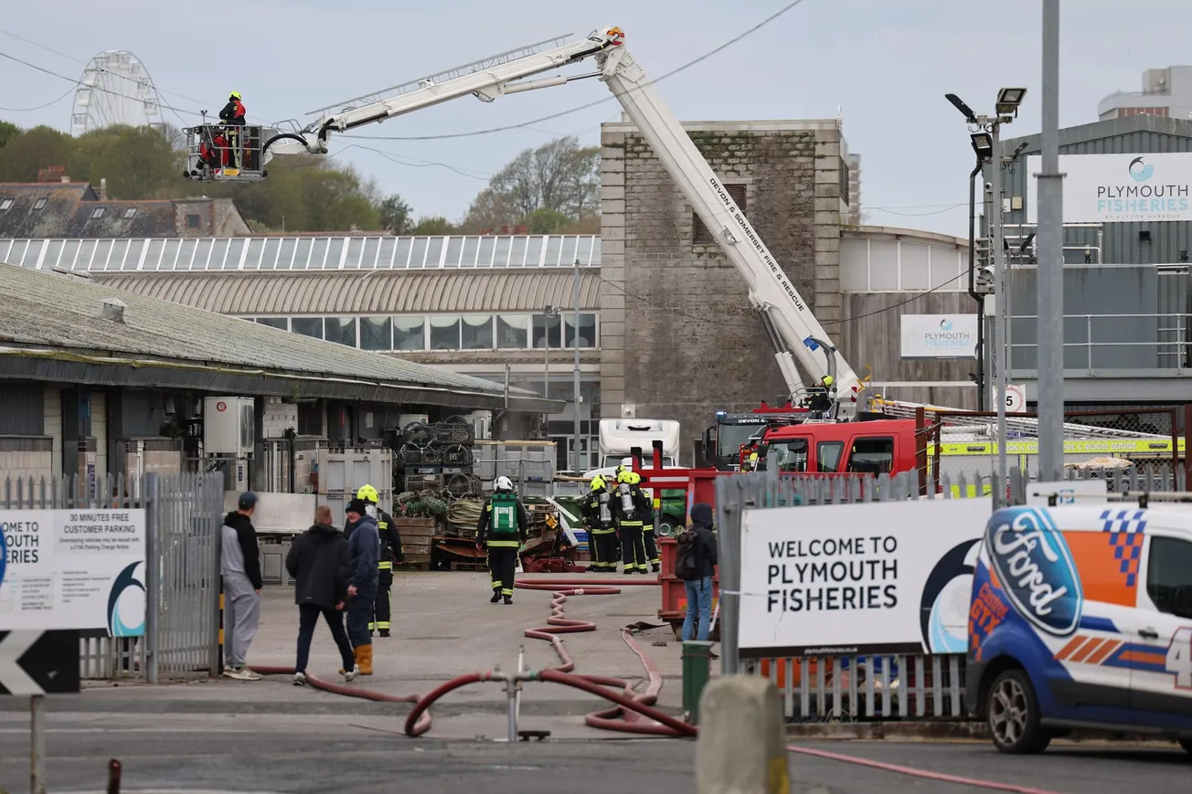 Huge fire breaks out at fish market in Plymouth