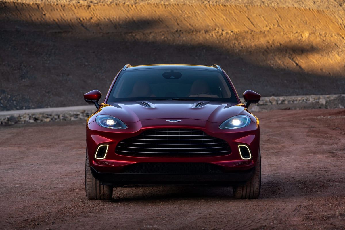 Aston Martin DBX
