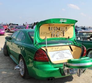 Houston slab with neon in trunk