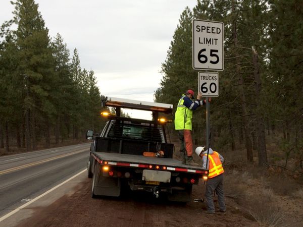FMCSA Kills Speed Limiter Mandate After Massive Pushback from Trucking Industry