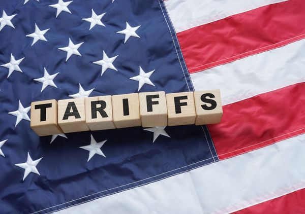 Trump Says Tariff Deadline Extended to August 1