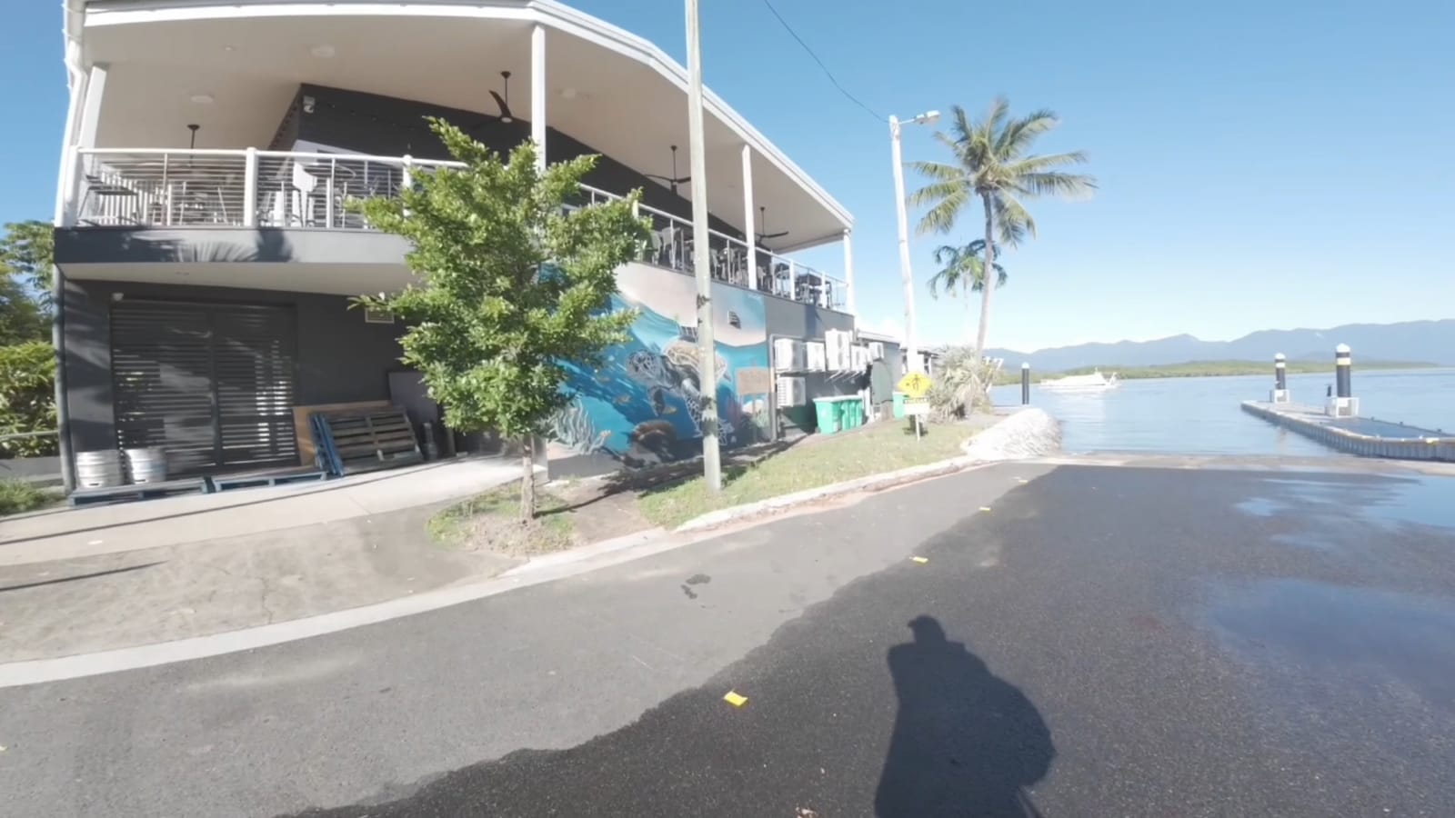 Captain Cook Highway, Port Douglas