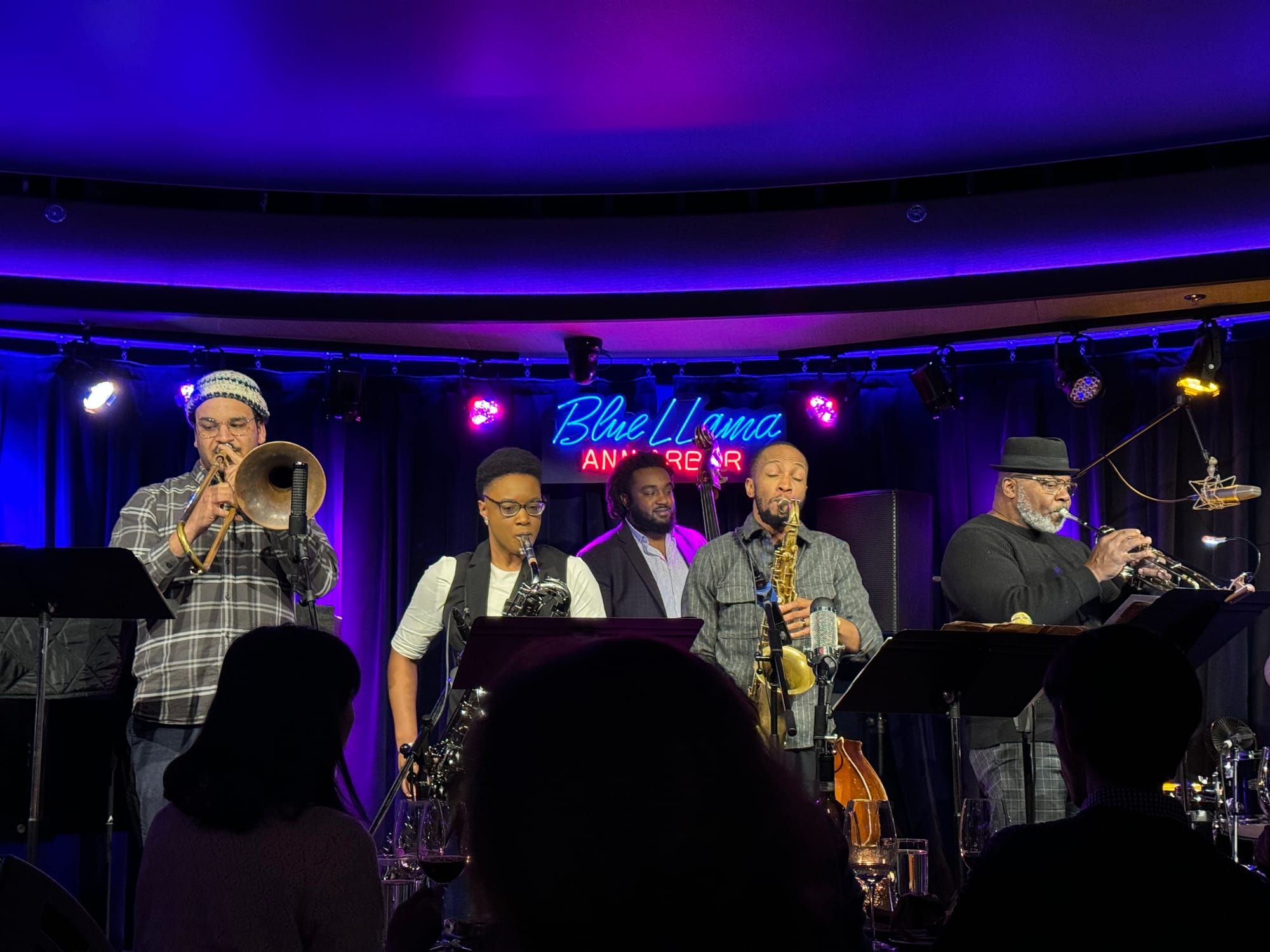 Marcus Elliot Arrives With Big Motifs