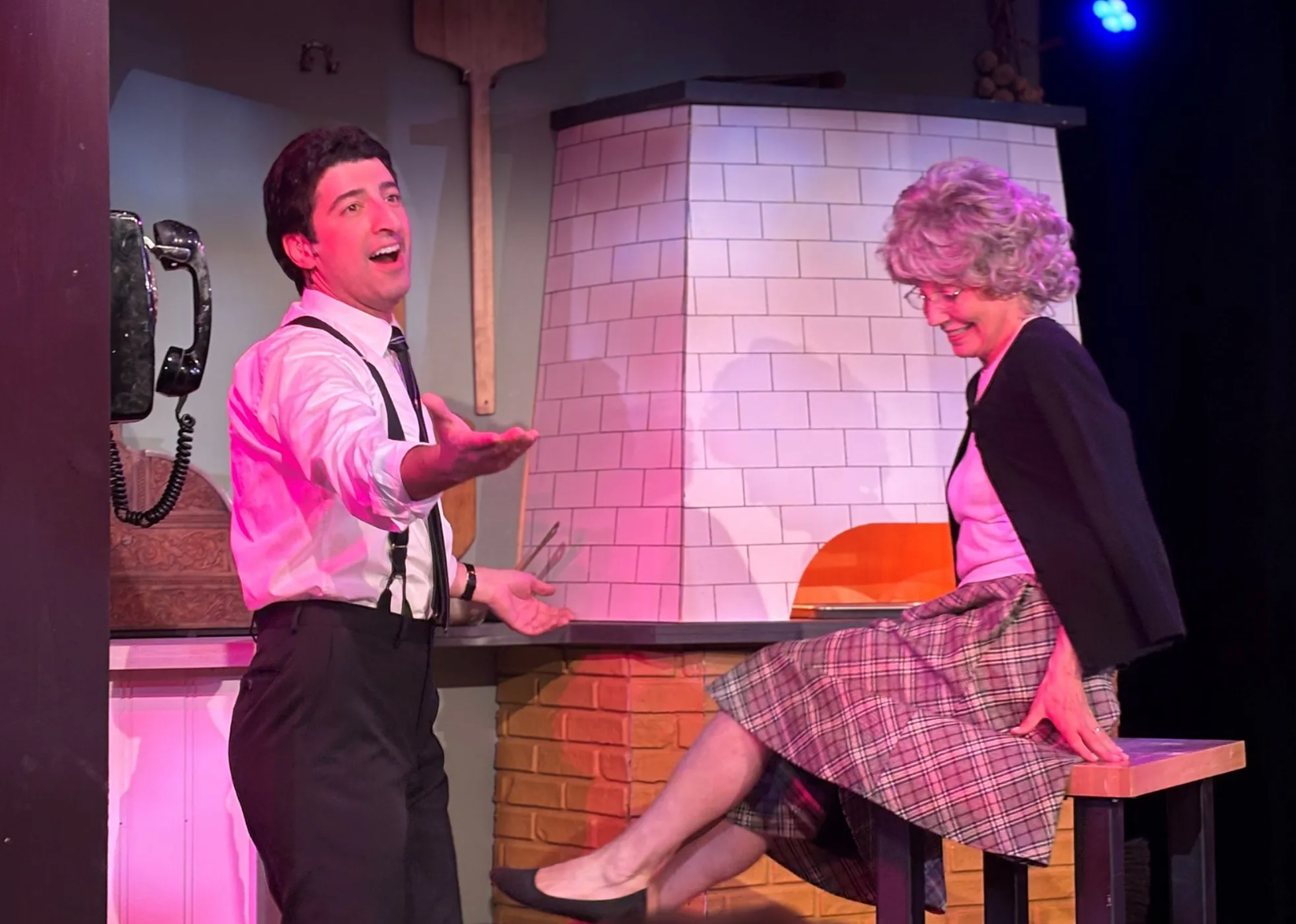 Apizza Hits The Stage