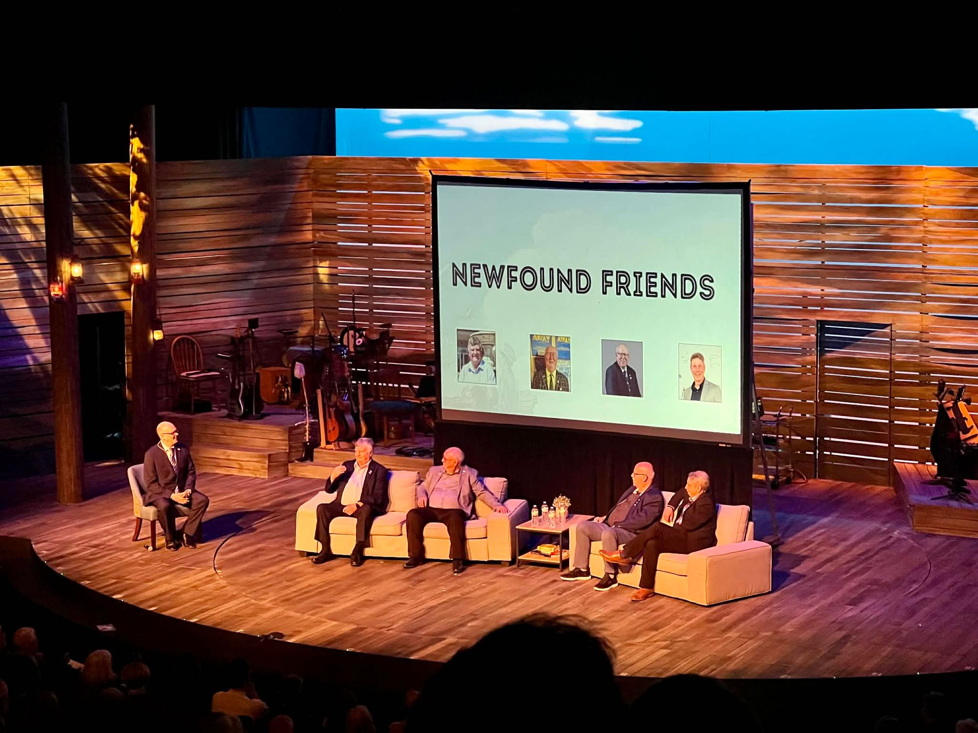 Michiganders Get A Gander At The Real Gander Heroes