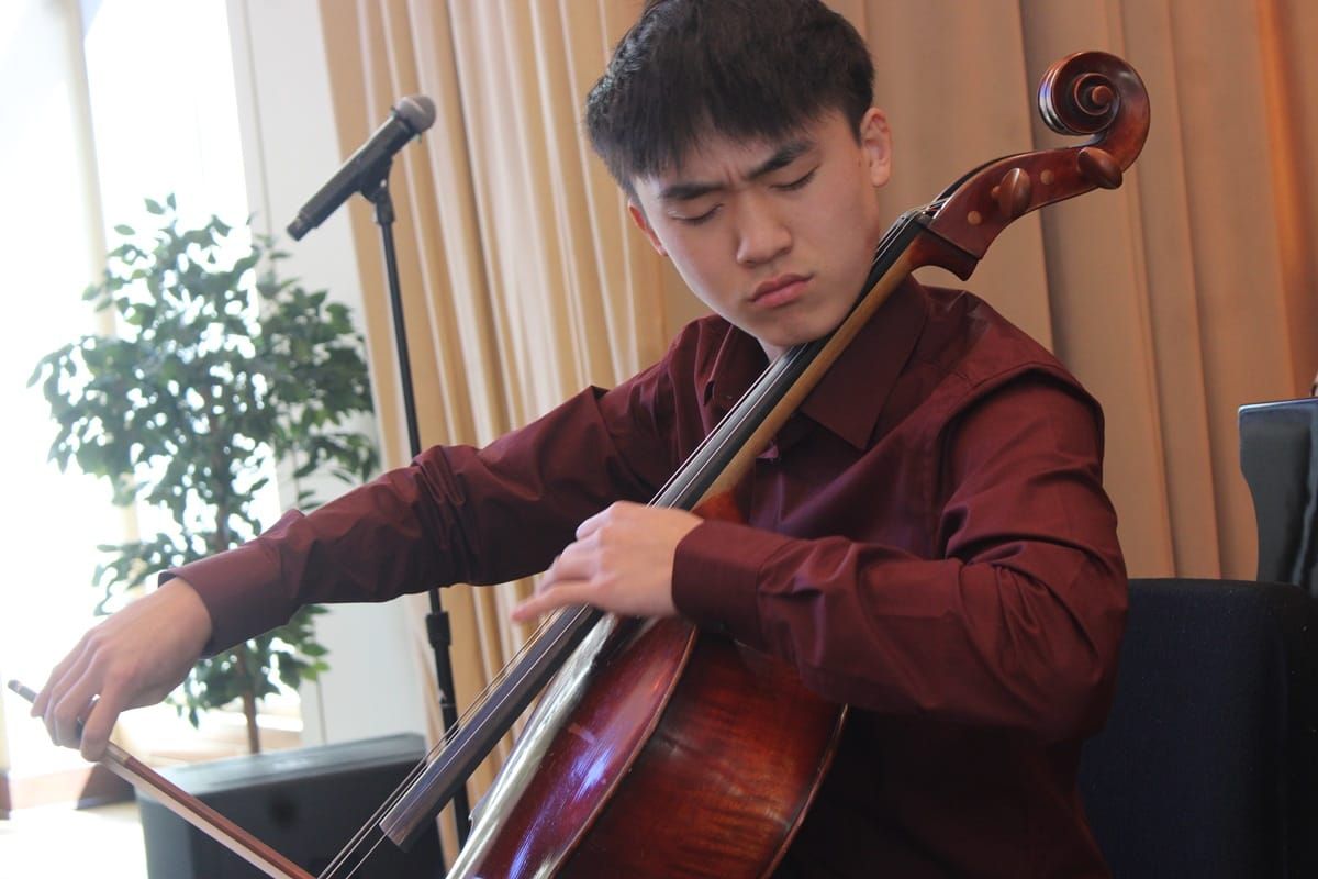 A Buffet's Worth Of Humble Pie