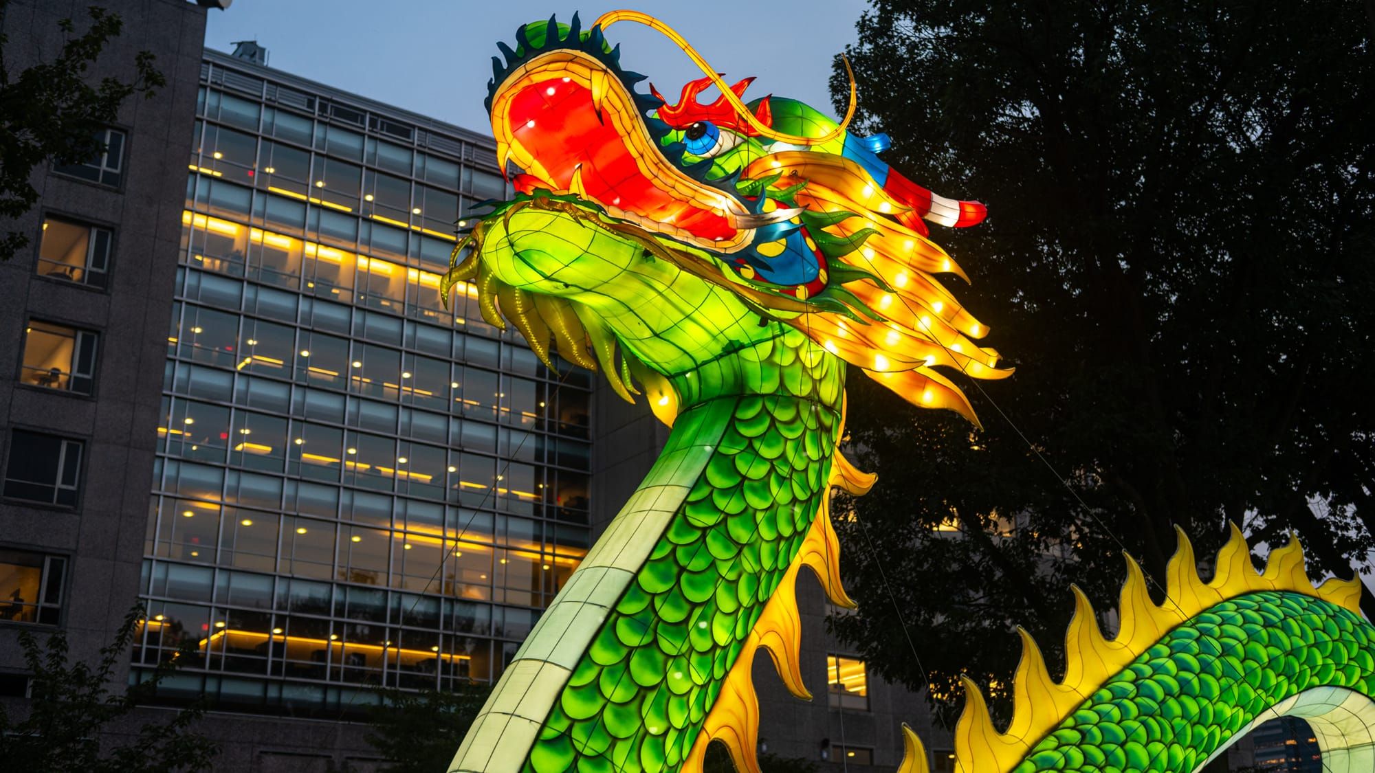 Chinese Lanterns Spotlight Face Changing Artists