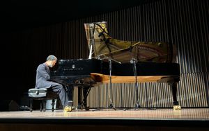 Pianist Jason Moran Stuns