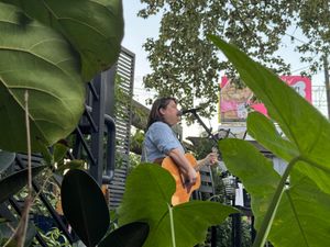 Live Music Breaks People Out Of Their Music 'Taste Bubbles'