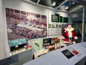 A Holiday Trip Back To Hudson's