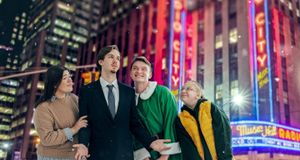 "Elf" Spreads Christmas Cheer