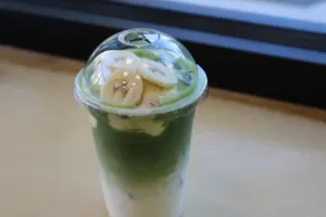 Banana Pudding Lights A Matcha