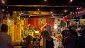 Kazoos To The Front As Knipple Turns Ten