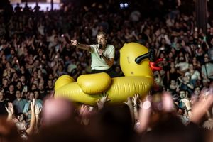 Andrew McMahon Embarks on Own "Eras" Tour