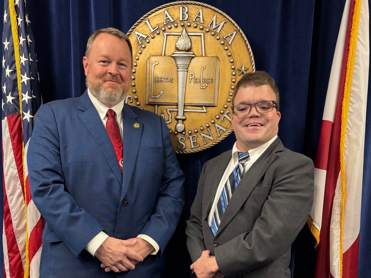 Sutherland Leads Prayer In Alabama Senate