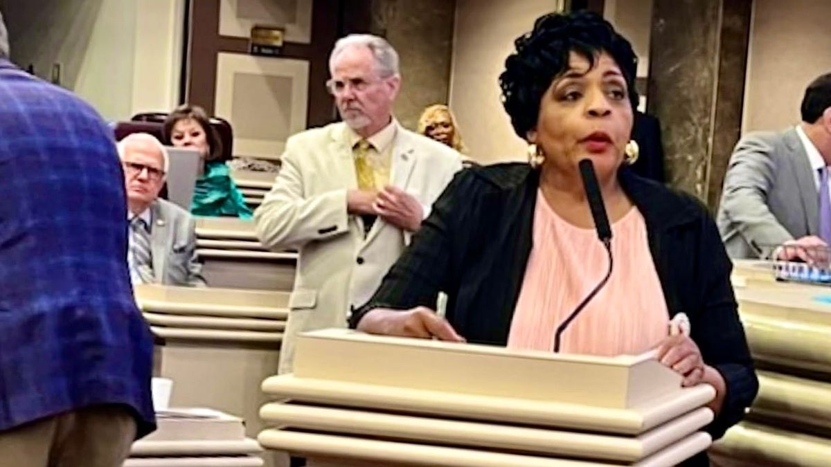 Vape Bill Passes Senate, Goes To Governor