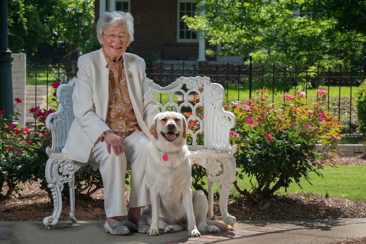 Governor Ivey Introduces New First Dog, Huntley
