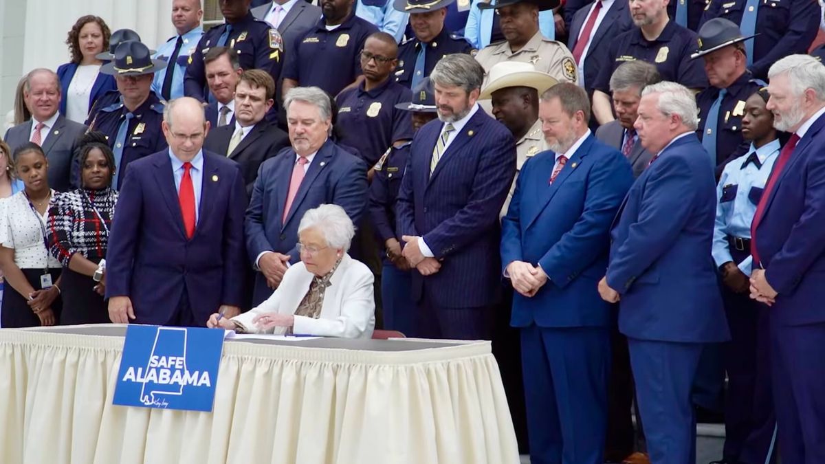 Gov. Ivey Signs “Safe Alabama” Bills, Bans Glock‑Switches, Broadens Police Immunity