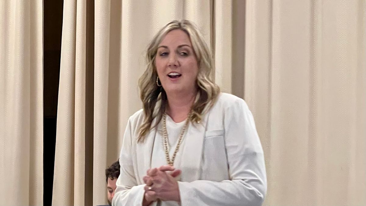 Pamela Casey Leads Alabama Attorney General Race in Grassroots Support