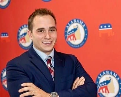 Harris Praises Trump’s Pick of Warsh for Federal Reserve