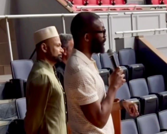 Woodfin Address 4000+ Birmingham Muslims at Boutwell Prayer Service