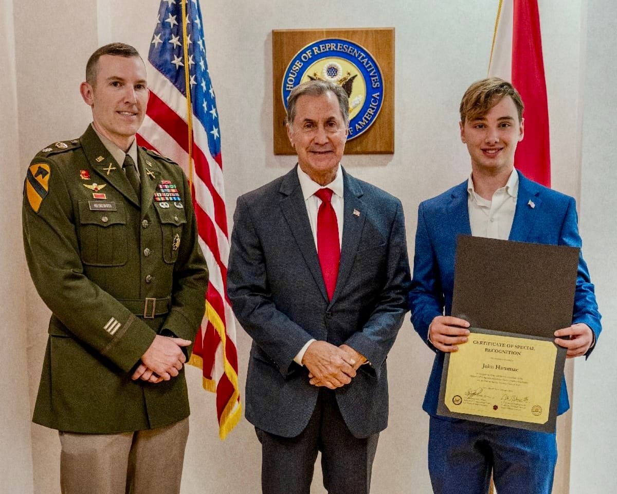 Palmer Awards Patriot Pipeline Scholarship