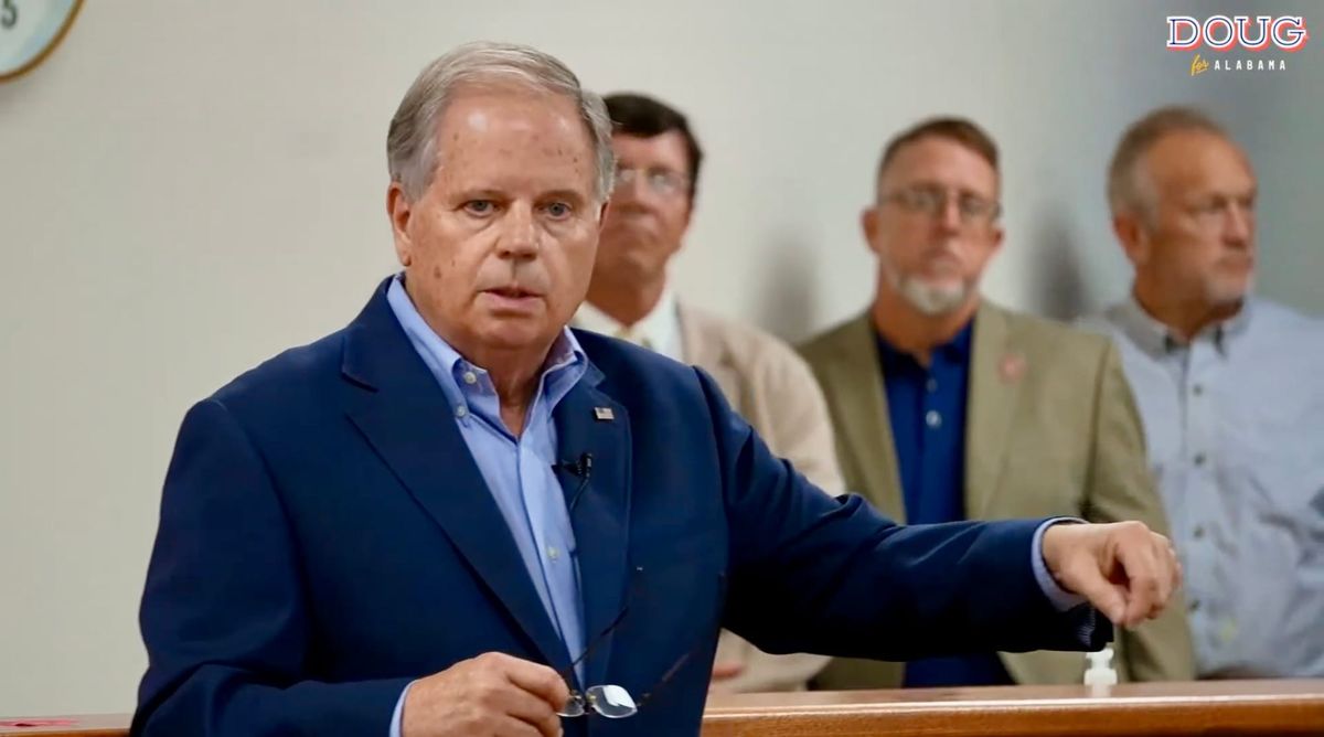 Jones Draws Bipartisan Crowd at Shoals Town Hall