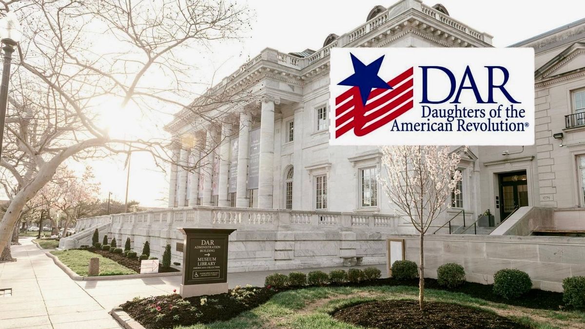 Palmer Backs Bill Defining DAR Membership