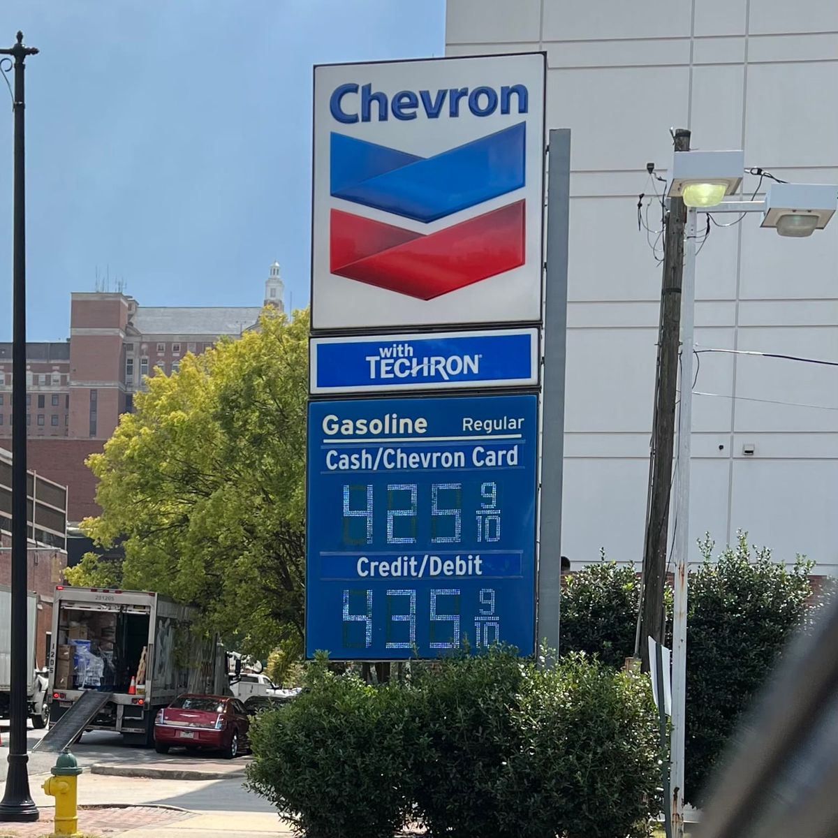 Downtown Birmingham Gas Hits $4.35/9 per gallon