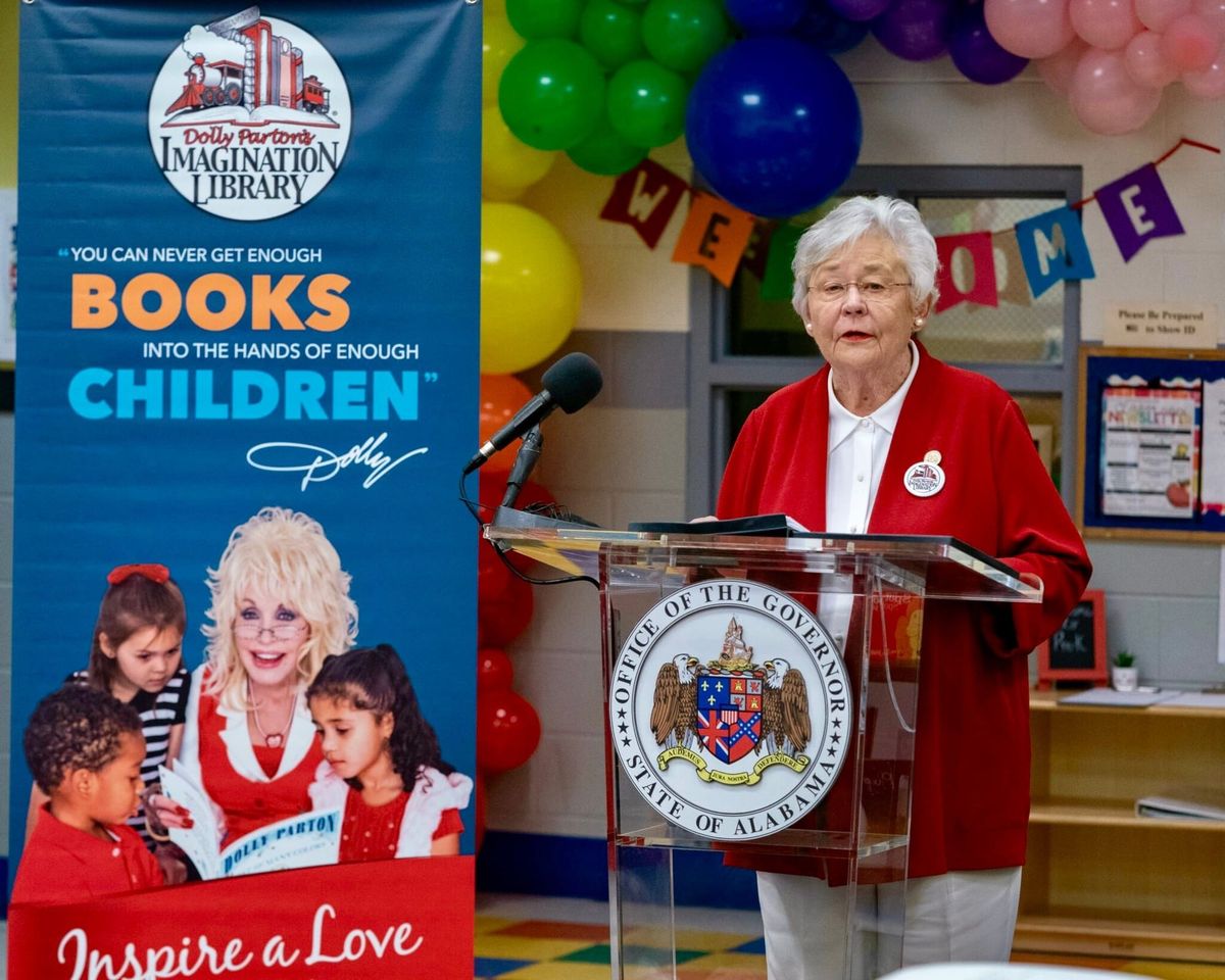 Ivey Honors Dolly Parton’s Life, Literacy Legacy