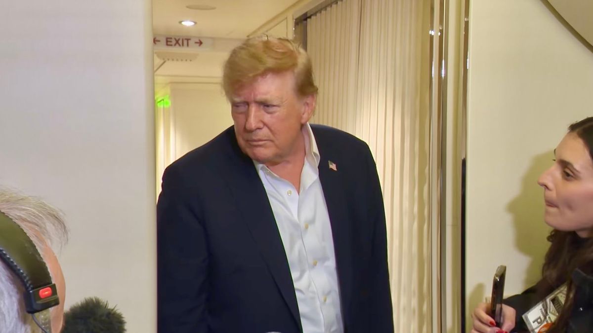 Trump backs Flock cameras as privacy backlash grows