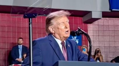 Trump Extols Economy, Diesel Deal, AL GOPers at Mobile Rally