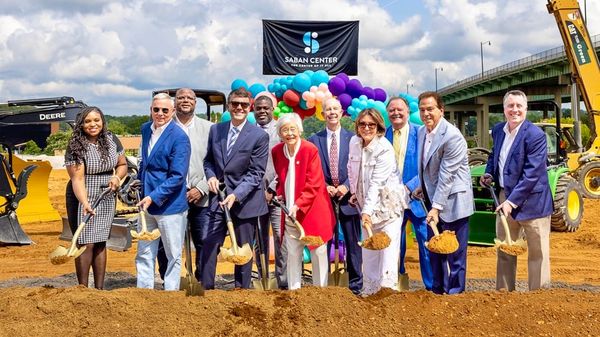 Governor Ivey, Nick & Terry Saban, Tuscaloosa Mayor Walt Maddox Break Ground for Saban Center
