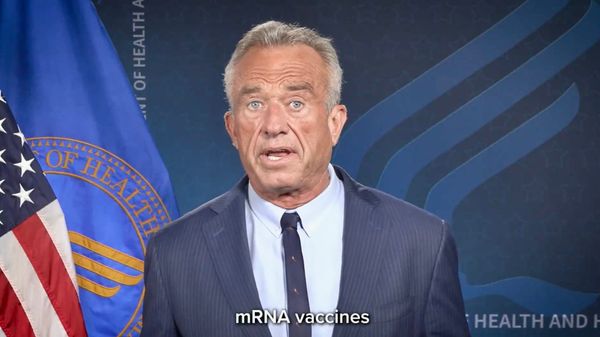 HHS Axes $500 Million in mRNA Projects, Kennedy Pushes New “Universal” Vaccine