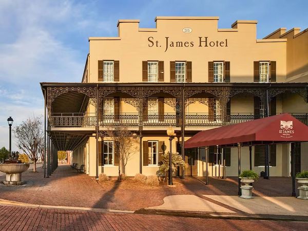 Selma’s Historic St. James Hotel to Close Its Doors