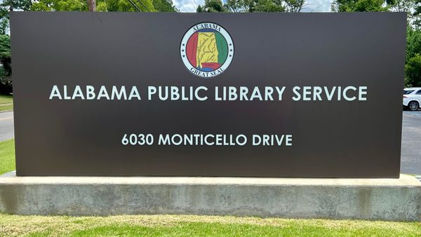 APLS Board Holds Public Hearing on Transgender Book Policy in Alabama Libraries