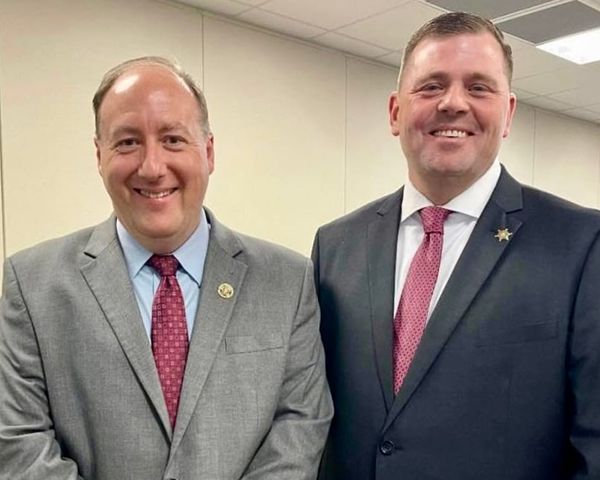 Murray Backs Gentry for PSC Seat