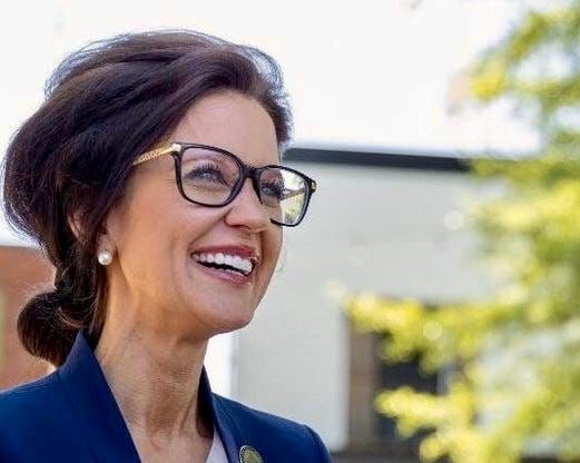 Nicole Jones Wadsworth Touts Growth Plan at Elbert Peters Breakfast