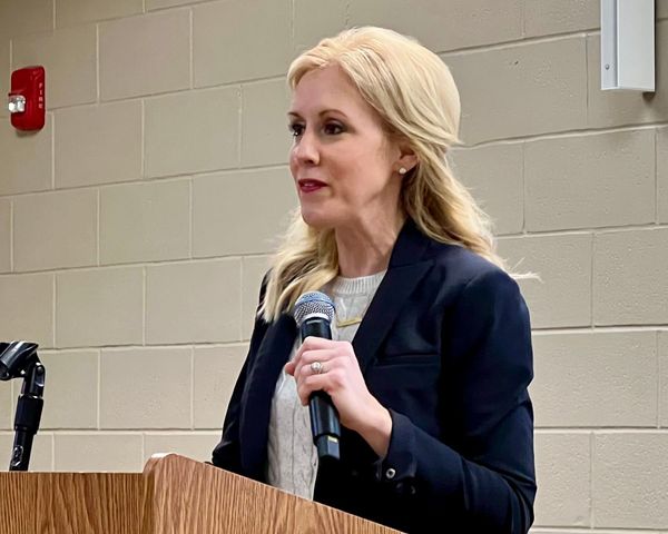 Robertson Carries 44 Alabama Counties With 41% of Vote