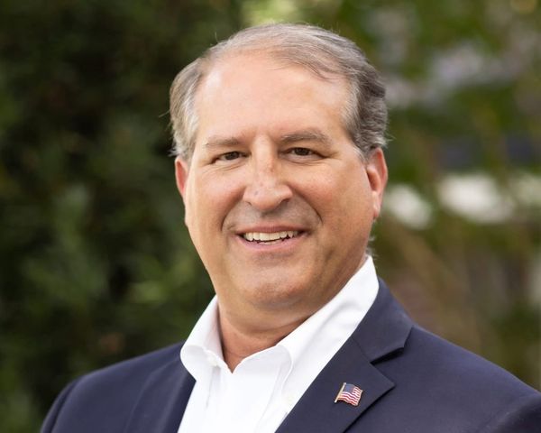 Trump Makes Election-Eve Push for Rhett Marques