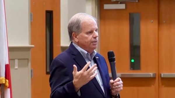 Jones Calls For Prison Overhaul at Columbiana Town Hall